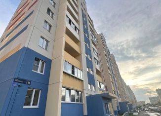 Продается двухкомнатная квартира, 65.1 м2, Копейск, улица Короленко, 14