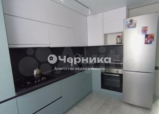 3-ком. квартира на продажу, 80 м2, Каменск-Шахтинский, Ученическая улица, 10