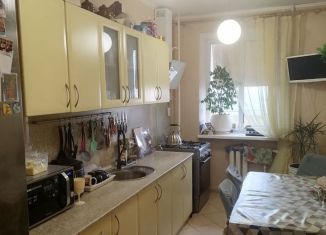 Продам 1-комнатную квартиру, 41 м2, Аксай, улица Платова, 64В