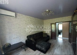 Продажа 3-ком. квартиры, 62 м2, Краснодарский край, микрорайон Парус, 12