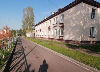 Продам 2-комнатную квартиру, 46.2 м2, Салаир, улица А. Матросова, 3