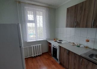 Продам 1-комнатную квартиру, 33 м2, Агидель, улица Первых Строителей, 12