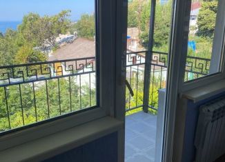 Дом в аренду, 70 м2, поселок городского типа Парковое