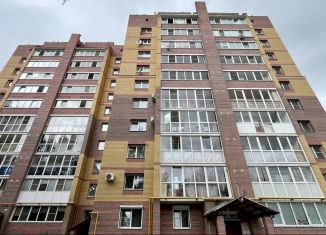 Продажа 2-ком. квартиры, 62.9 м2, Костромская область, улица Голубкова, 14А