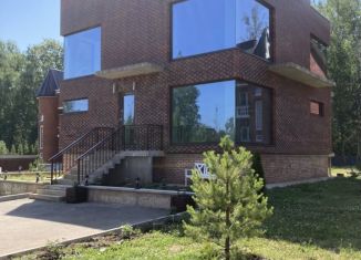 Сдается в аренду коттедж, 400 м2, деревня Трубачеевка, улица Матери Мира