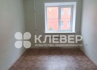 Продается 3-комнатная квартира, 74.2 м2, Чернушка, улица Кирова, 16