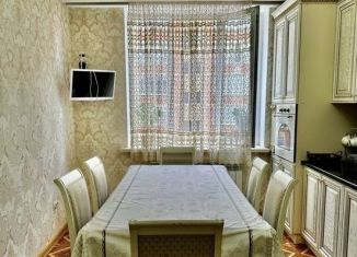 Продажа 3-ком. квартиры, 91 м2, Дагестан, Газопроводная улица, 8к16