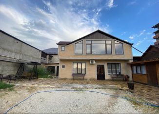 Продажа коттеджа, 320 м2, Избербаш, улица Ушакова, 30