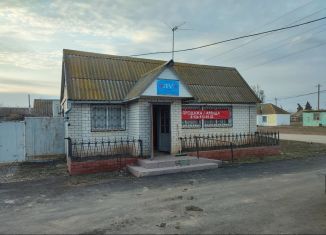 Продаю торговую площадь, 52 м2, Калмыкия, улица Т. Хахлыновой, 1
