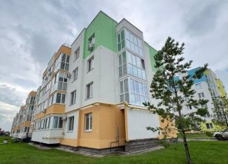 Продается 3-комнатная квартира, 69 м2, Уфа, улица Бану Валеевой, 5, ЖК Сосны