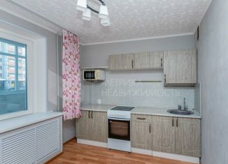 Продам 1-комнатную квартиру, 43.5 м2, Тюменская область, улица Дмитрия Менделеева, 12к1