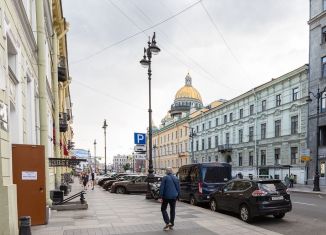 Продаю 2-ком. квартиру, 82 м2, Санкт-Петербург, Малая Морская улица, 16, метро Адмиралтейская