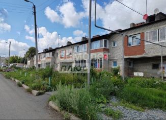 Продам 3-ком. квартиру, 62 м2, Свердловская область, улица Толстого