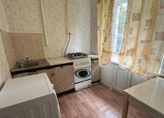 Сдам в аренду трехкомнатную квартиру, 58 м2, Истра, улица Босова, 19