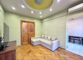 Продается двухкомнатная квартира, 56 м2, Москва, ЗАО, Гжатская улица, 8