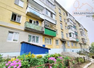 Продаю 1-ком. квартиру, 30.5 м2, Димитровград, улица Куйбышева, 293А