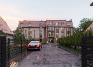 Продается 2-комнатная квартира, 69 м2, Калининград, улица Ватутина, 38А, Центральный район