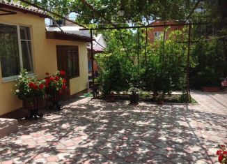 Сдаю в аренду дом, 45 м2, Судак, улица Истрашкина, 5А