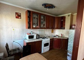 Сдам в аренду 3-ком. квартиру, 65 м2, Тайшет, микрорайон Новый, 7