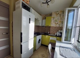 Продам 2-комнатную квартиру, 42 м2, поселок Нарынка, улица Королёва, 4