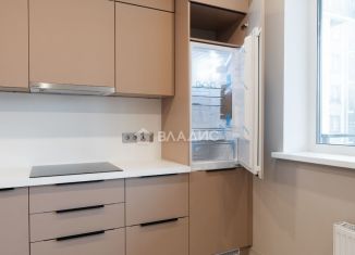 Продается 2-ком. квартира, 63 м2, Санкт-Петербург, Сапёрная улица, 55к2с8