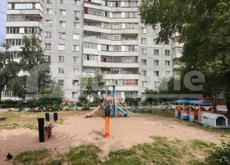 Продаю 2-ком. квартиру, 48 м2, Омск, улица Ярослава Гашека, 13/1, Ленинский округ