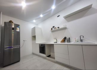 Продам 3-комнатную квартиру, 88 м2, Ростов-на-Дону, Красноармейская улица, 13/95