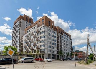 Продается 3-ком. квартира, 65 м2, Тюмень, улица Молодогвардейцев, 5к1