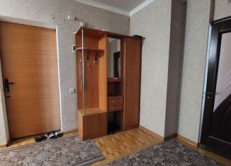 Продажа 3-ком. квартиры, 90 м2, Дагестан, улица Оскара, 3