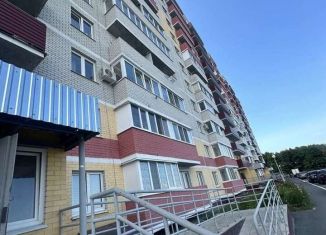 Продам 1-комнатную квартиру, 47.2 м2, Брянск, улица Желябова, 47