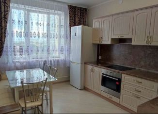 Продам 2-ком. квартиру, 60 м2, Оренбург, Салмышская улица, 43/5, Ленинский район