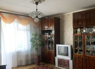 Продам 3-комнатную квартиру, 69 м2, Казань, улица Сафиуллина, 17