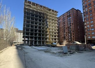 Продается двухкомнатная квартира, 85 м2, Дагестан, улица Ирчи Казака, 101