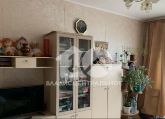 Продам 1-комнатную квартиру, 33 м2, Новосибирск, Троллейная улица, 22, метро Студенческая