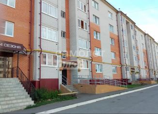 Продажа 2-ком. квартиры, 57 м2, Цивильск, улица Ижутова, 5