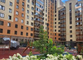 Продам двухкомнатную квартиру, 61.6 м2, Красноярский край, улица Академгородок, 74