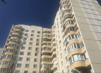 Продается трехкомнатная квартира, 86 м2, Москва, Изюмская улица, 28к2