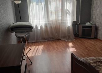 Сдаю 1-ком. квартиру, 36 м2, Череповец, улица Маяковского, 16