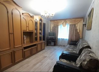 Аренда 2-ком. квартиры, 44 м2, Елец, Радиотехническая улица, 10