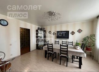 Продам 4-комнатную квартиру, 120.7 м2, Республика Башкортостан, улица Артёма, 146