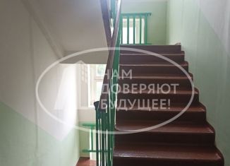 Продается 2-комнатная квартира, 44 м2, Лысьва, улица Перовской, 21