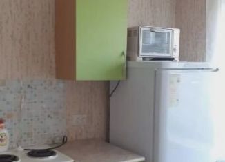 Сдаю в аренду 1-ком. квартиру, 30 м2, Абакан, улица Карла Маркса, 18