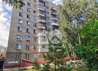 Продается трехкомнатная квартира, 59.5 м2, Новосибирск, улица Бориса Богаткова, 252, метро Берёзовая роща