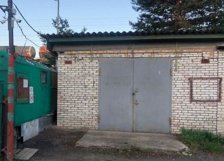 Продам гараж, 30 м2, Луга, улица Победы, 12