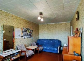 Сдается в аренду 2-комнатная квартира, 44 м2, Губкин, улица Кирова, 46Б