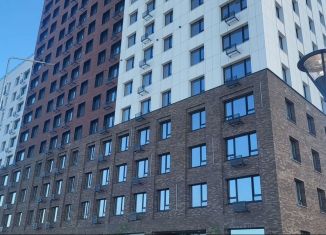 Продам двухкомнатную квартиру, 55 м2, Татарстан, улица Баки Урманче, 4к4