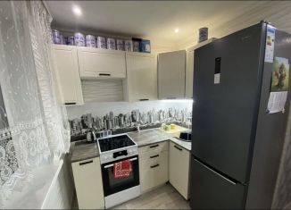 Продажа 2-комнатной квартиры, 46 м2, Тобольск, микрорайон 7А, 26