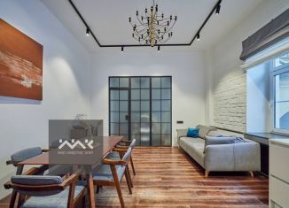 Сдам в аренду двухкомнатную квартиру, 85 м2, Санкт-Петербург, Каменноостровский проспект, 25/2