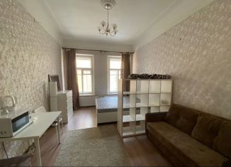 Сдам в аренду комнату, 23 м2, Санкт-Петербург, 11-я линия Васильевского острова, 46, метро Горный институт