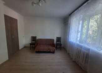 Продам четырехкомнатную квартиру, 60 м2, Ростов-на-Дону, улица Станиславского, 147